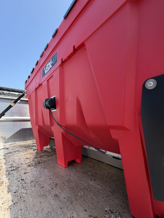 New 2026 BOSS (VBX8000+) 2 cu yd Poly Hopper Spreader w/ Auger