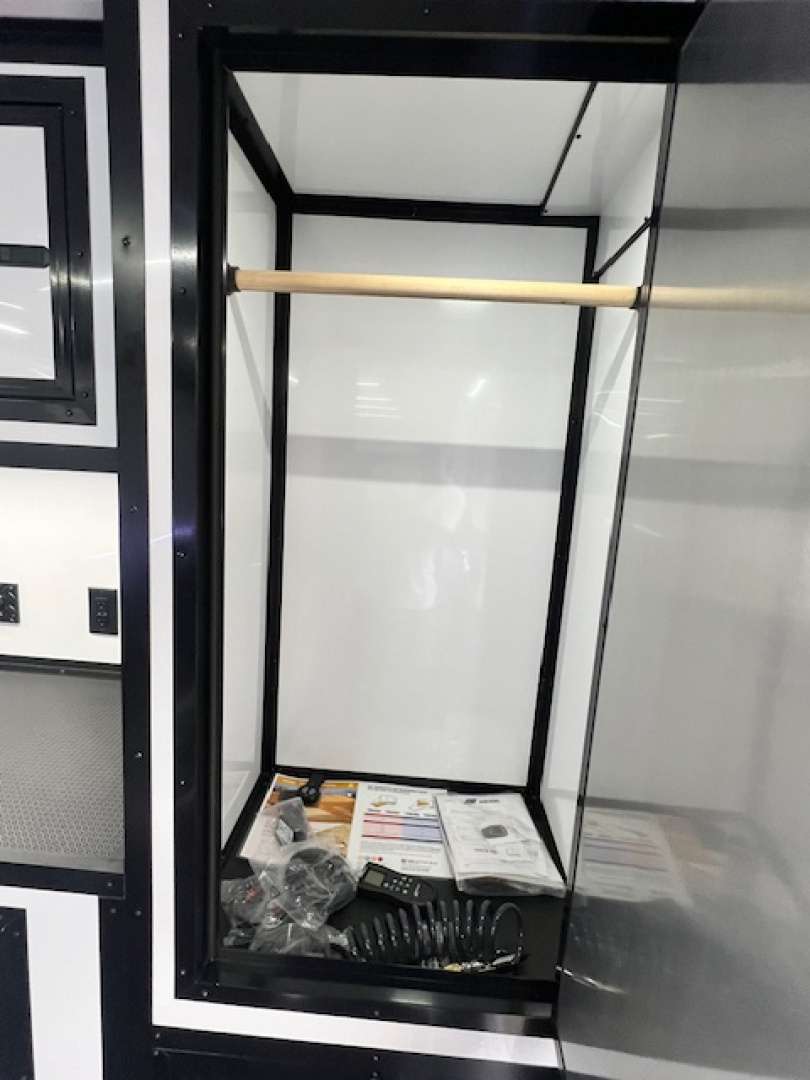 New Outlaw Race Trailer 8.5x26 14K White/Black-Out Race PKG #2