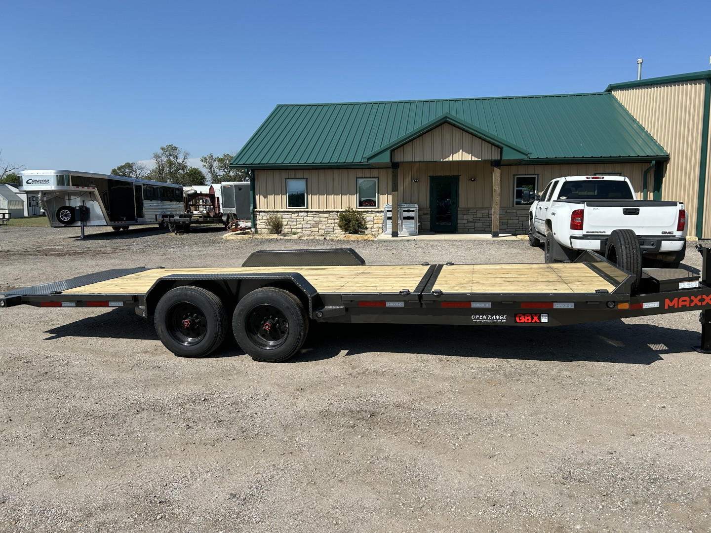 New 2026 MAXX-D G8X 83X22 Tilt Trailer