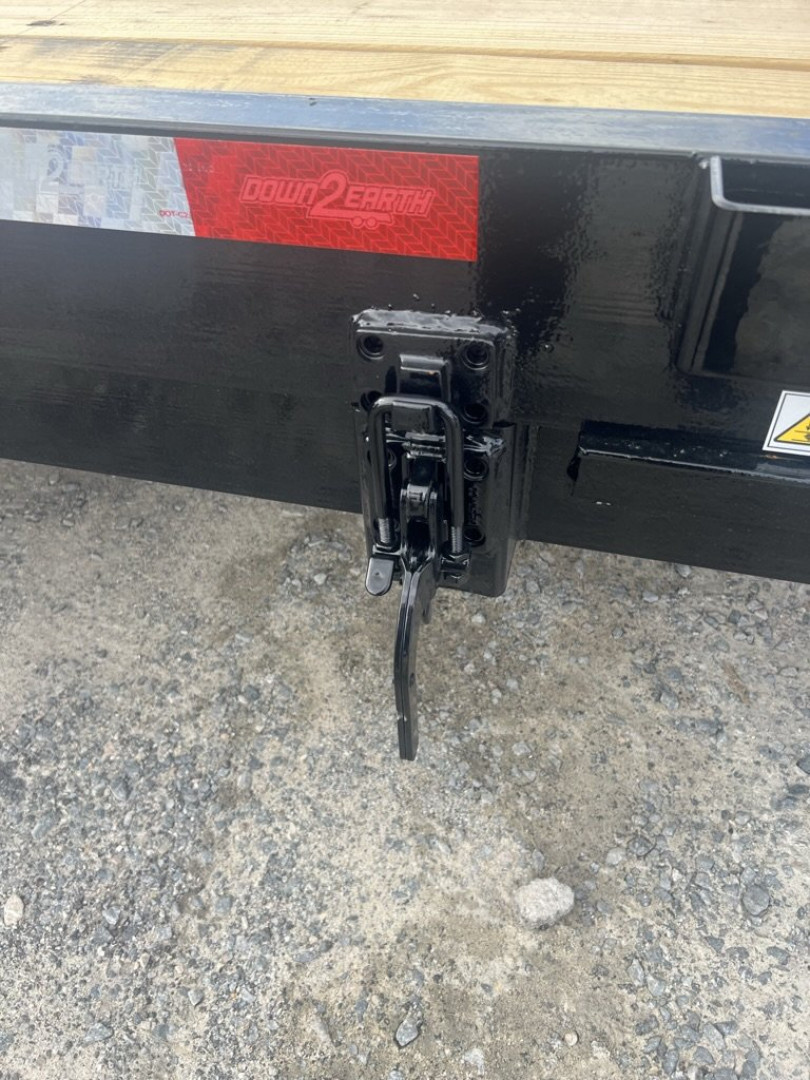 New 2027 Down 2 Earth Trailers 82" x 18' Equipment Trailer – 7K GVWR