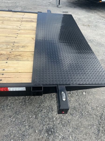New 2027 Down 2 Earth Trailers 82" x 18' Equipment Trailer – 7K GVWR