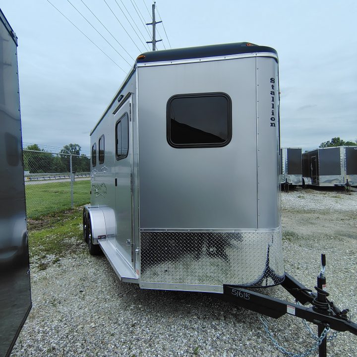 2027 Homesteader photo 3