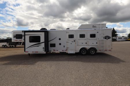 Used 2017 Bison Trailers 3 Horse LQ W/Slide-out Horse Trailer