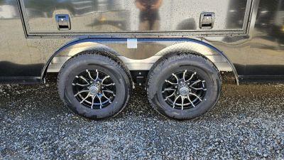 New 2026 Lightning Trailers V8.5X24TA Car / Racing Trailer