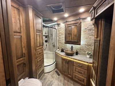 New 2026 4-Star Trailers 3H 18' Trail Boss LQ Horse Trailer