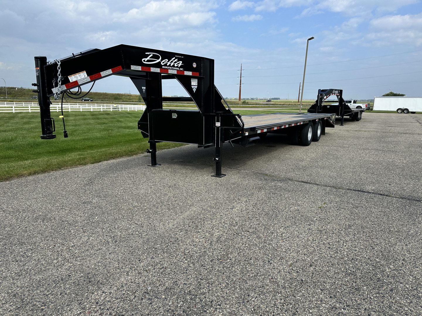 New 2026 Delta Mfg 28' x 8'6" 210GN Flatbed Trailer