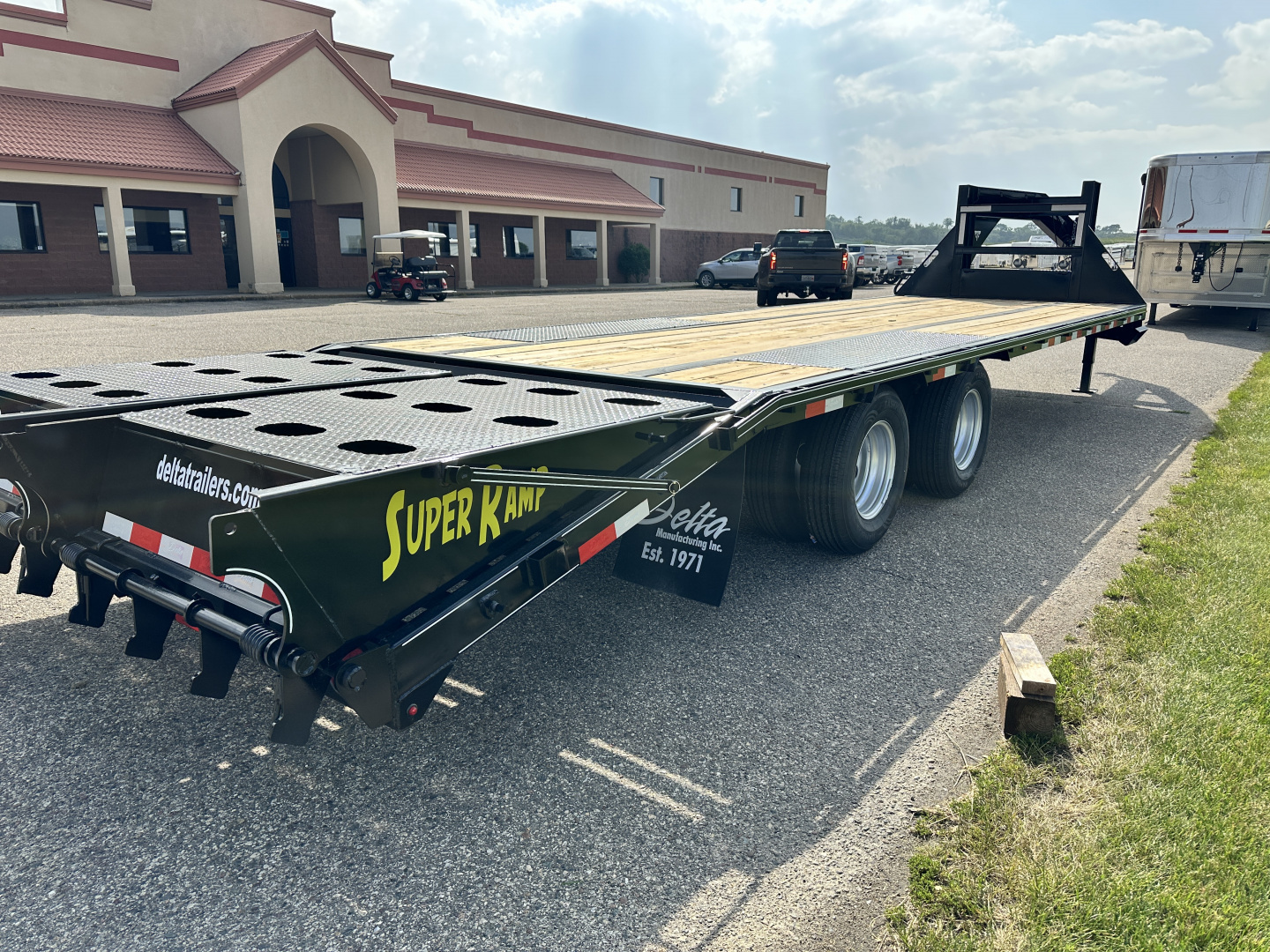 New 2026 Delta Mfg 28' x 8'6" 210GN Flatbed Trailer