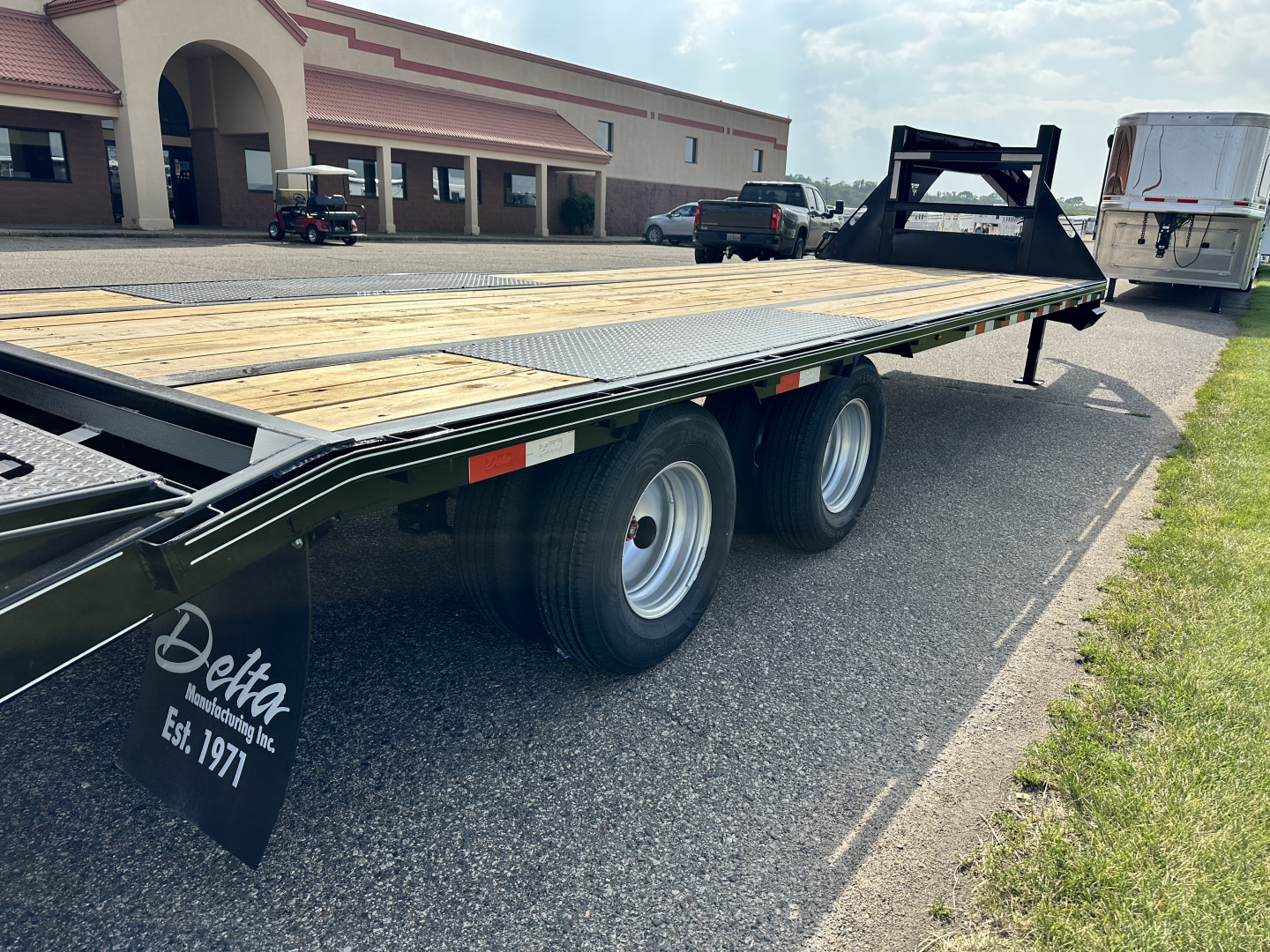 New 2026 Delta Mfg 28' x 8'6" 210GN Flatbed Trailer
