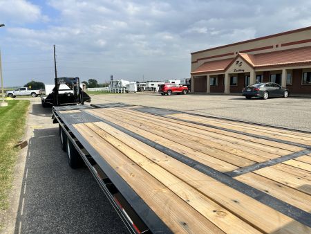 New 2026 Delta Mfg 28' x 8'6" 210GN Flatbed Trailer