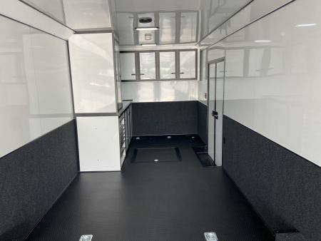 New 2026 United Trailers Super Hauler 34'