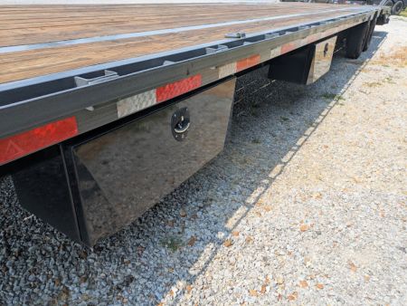 Used 2024 RawMaxx GN20 Flatbed Trailer