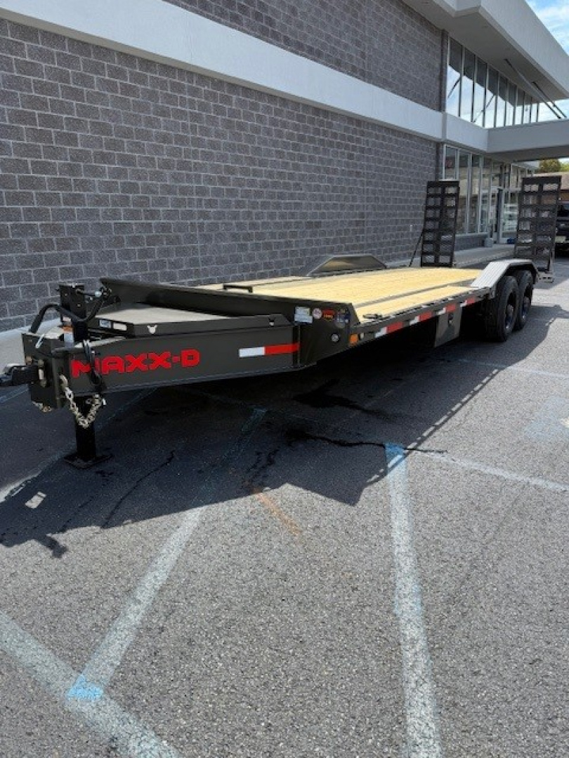 New 2026 MAXX-D H9X10224 Equipment Trailer