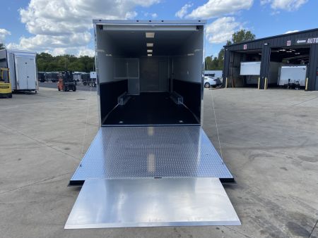 New 2026 Vintage Race Trailer with Living Quarters 53'