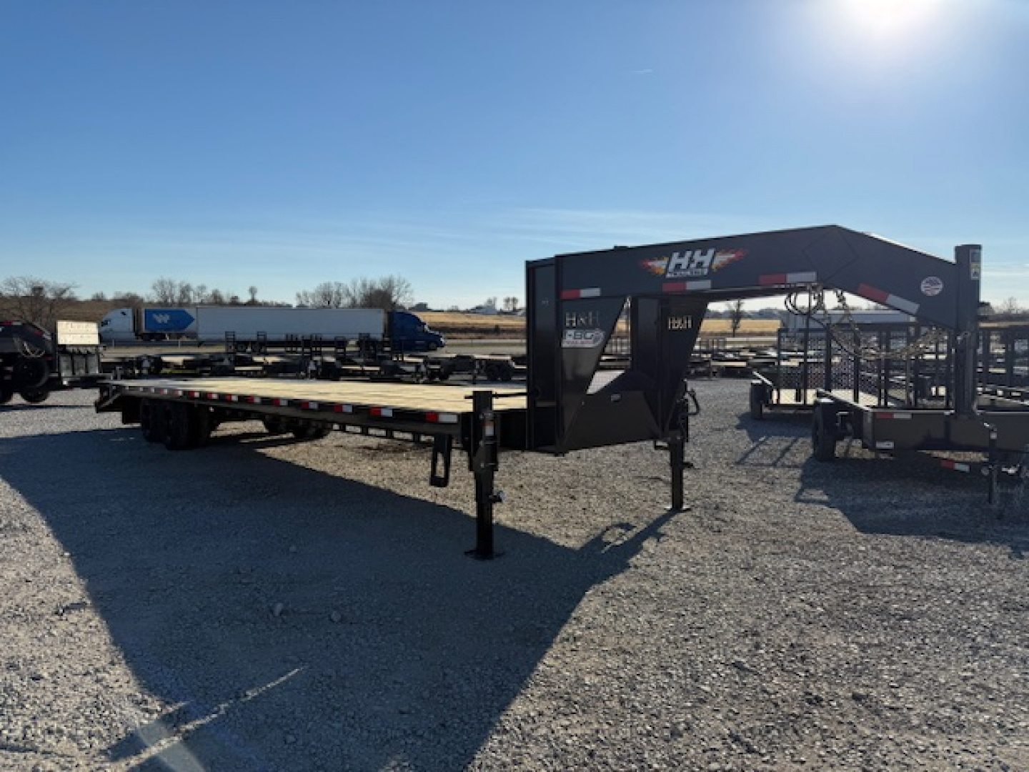 New 2026 H&H 102"x30'+5' 24k HD LowProfile Dovetail Super Deluxe Ramps Gooseneck Deckover Trailer