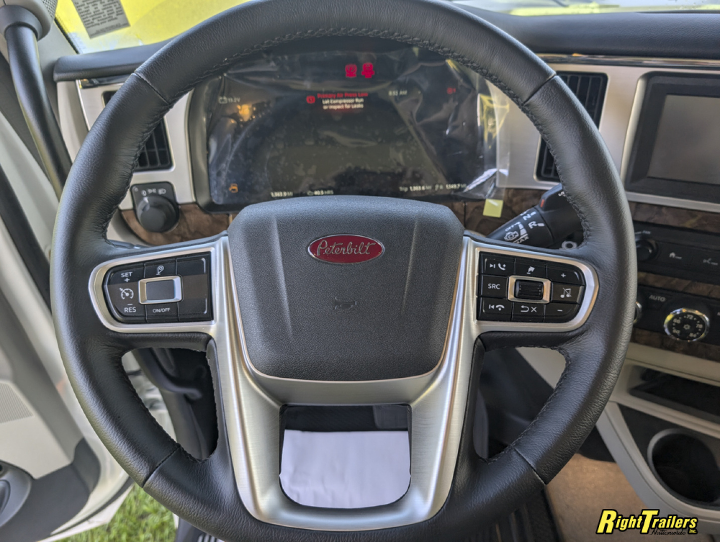 New 2027 Renegade RV Classic Peterbilt 589 45CME Motorhome With 1.5 Bathrooms