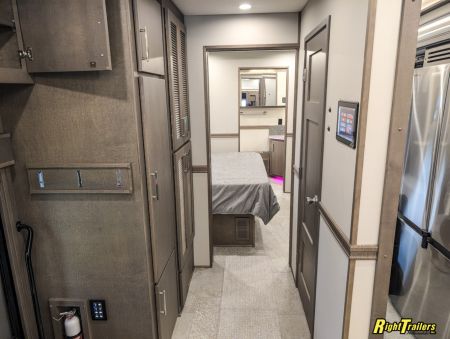 New 2027 Renegade RV Classic Peterbilt 589 45CME Motorhome With 1.5 Bathrooms