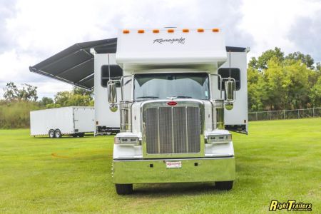 New 2027 Renegade RV Classic Peterbilt 589 45CME Motorhome With 1.5 Bathrooms