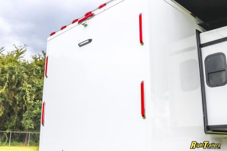New 2027 Renegade RV Classic Peterbilt 589 45CME Motorhome With 1.5 Bathrooms