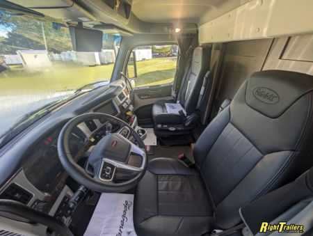 New 2027 Renegade RV Classic Peterbilt 589 45CME Motorhome With 1.5 Bathrooms