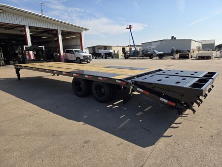 New 2026 H&H Trailers 102x25+5 HD Low Profile Dovetail Super Deluxe Ramps Gooseneck 22.5K Equipment Trailer