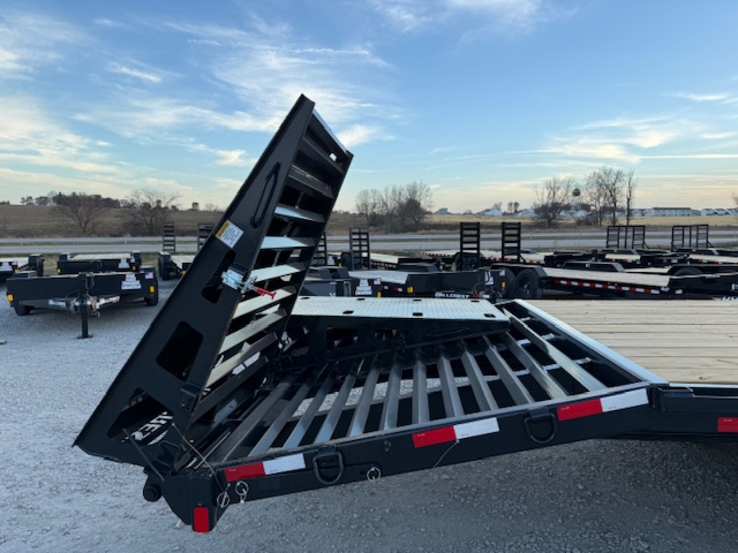 New 2026 Hillcrest 102"x25'+5' 24.9k Heavy Duty Gooseneck Deckover Trailer