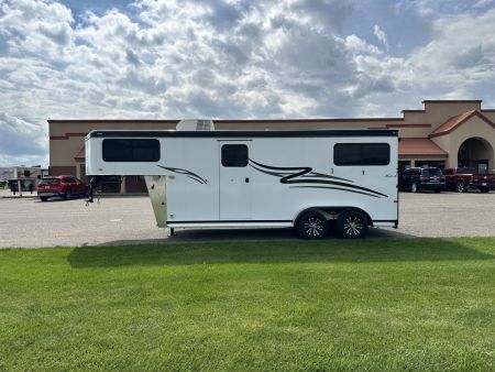Used 2021 Hawk 2H GN Straight Load Horse Trailer