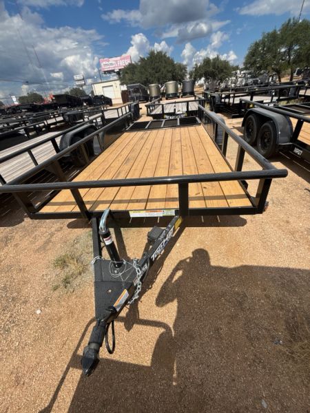 New 2026 Top Hat Trailers mp16x83 Utility Trailer