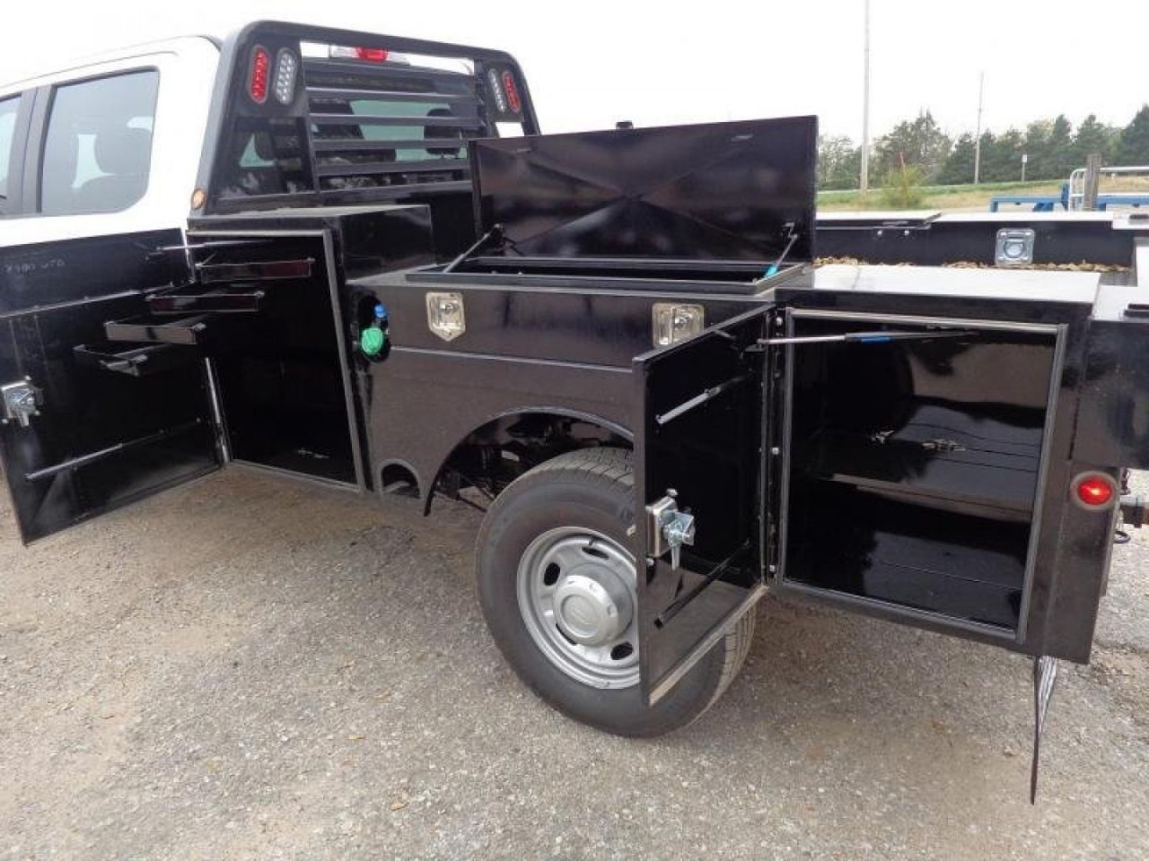 New 2027 Pronghorn 8700 UTD Truck Bed