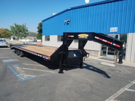 New 2025 Econoline 24+6 Deckover Dovetail Equipment Trailer