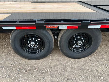 New 2026 Diamond C Trailers 25' FMAX207 Gooseneck Flatbed Trailer