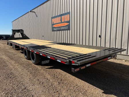 New 2026 Diamond C Trailers 35' FMAX212DT Gooseneck Hydraulic Tail Flatbed Trailer