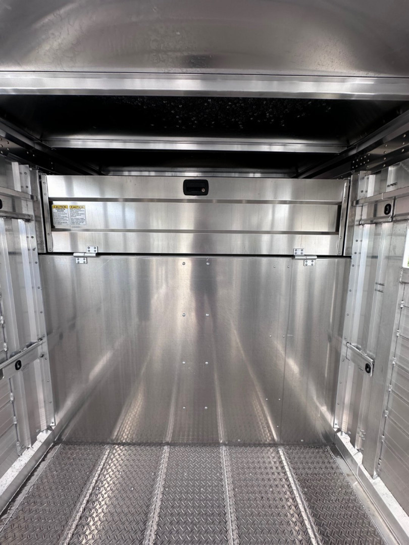 New 2026 EBY MAVERICK 24' Gooseneck Aluminum Stock Trailer w/ Rolling Gate