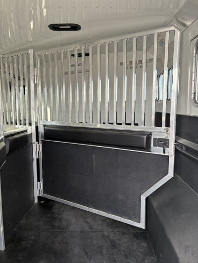 New 2026 4-Star 3H 14'3" Trail Boss LQ Horse Trailer