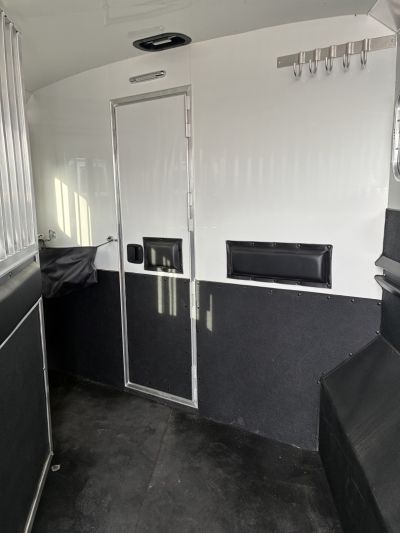 New 2026 4-Star 3H 14'3" Trail Boss LQ Horse Trailer