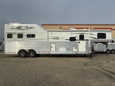 New 2026 4-Star 3H 14'3  Trail Boss LQ Horse Trailer