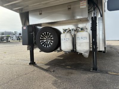 New 2026 4-Star 3H 14'3" Trail Boss LQ Horse Trailer