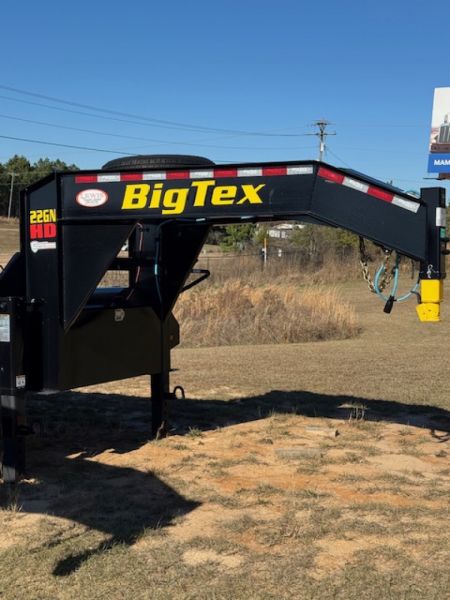 New 2026 Big Tex Trailers 22GN-35D5A Deckover Trailer