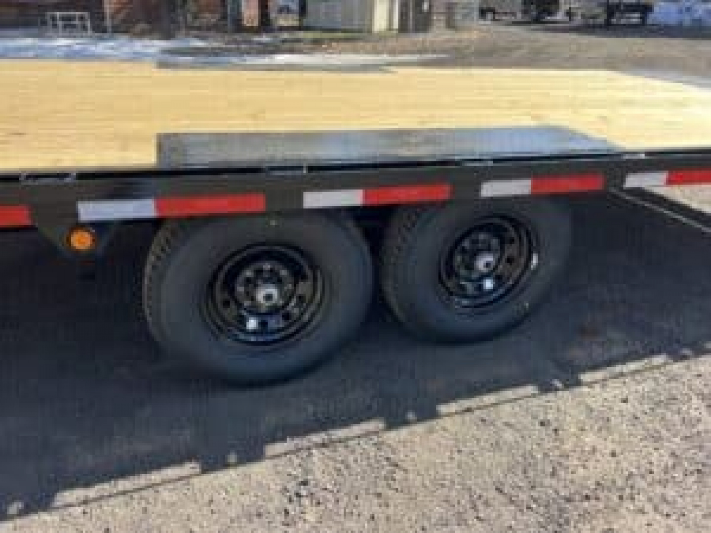New 102"X24' Hydraulic Tilit Deck 14K