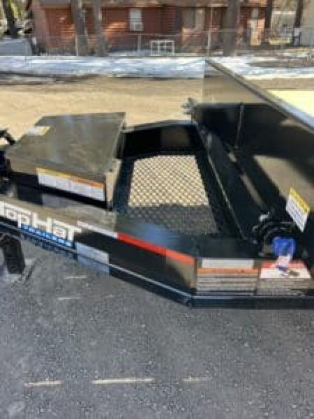 New 102"X24' Hydraulic Tilit Deck 14K