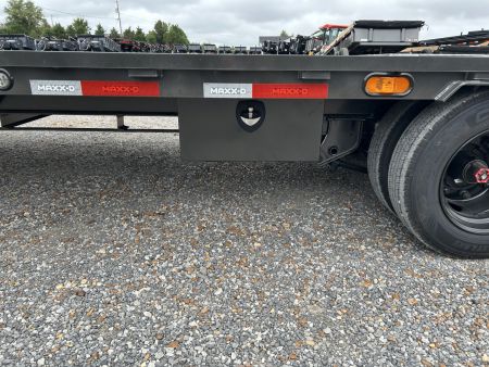 New 2026 MAXXD Gooseneck Trailer | 32' x 102' 30K GVWR