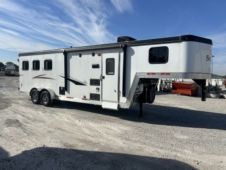 Used 2022 Bison Trailers Scout 3 Horse Living Quarters Horse Trailer