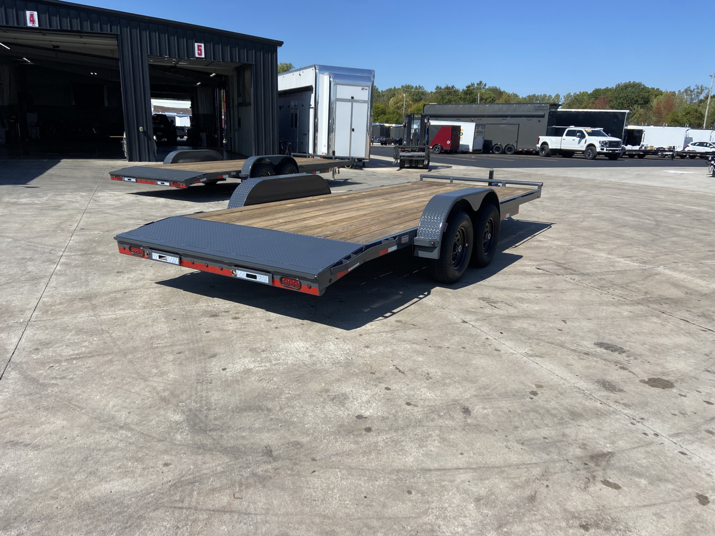 New 2026 Lamar Trailers CC832025 Equipment Trailer