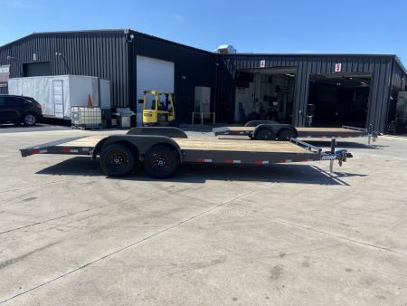 New 2026 Lamar Trailers CC832025 Equipment Trailer