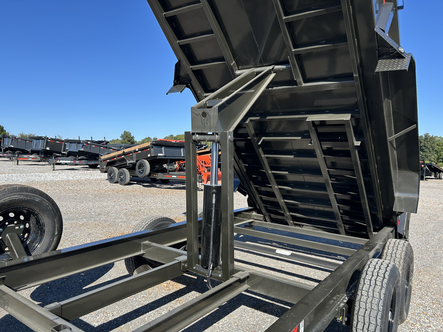 New 2026 MAXXD Dump Trailer | 14' x 83" | 14K GVWR