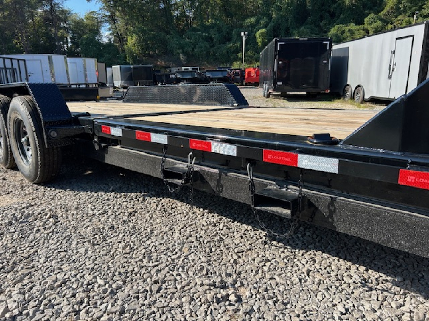 New 2026 Load Trail Loadtrail gooseneck 83x24 tilt n go 21k hydraulic jacks light bar chain and binder holders pallet fork pockets Equipment Trailer