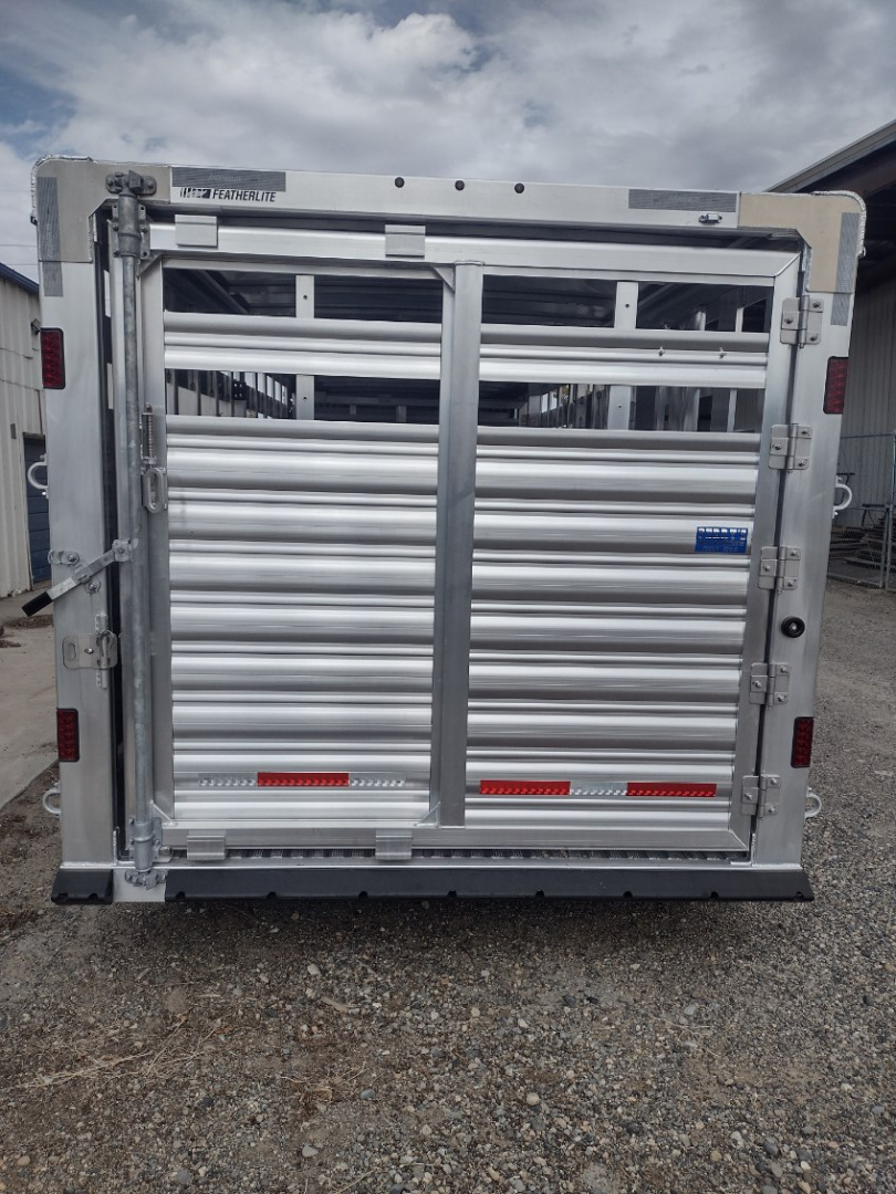New 2026 Featherlite 24' Stock 8127