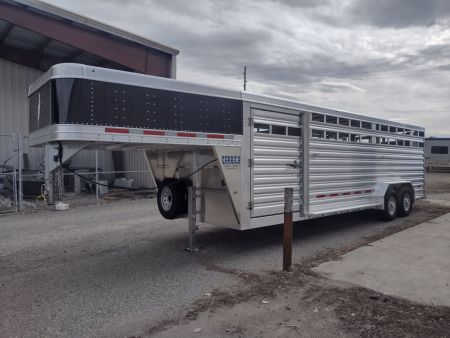 New 2026 Featherlite 24' Stock 8127