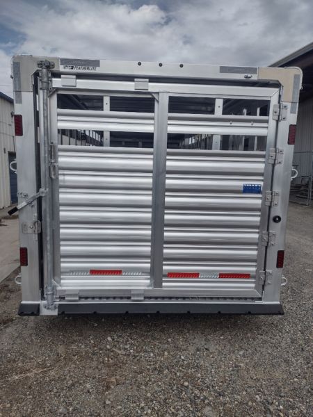 New 2026 Featherlite 24' Stock 8127