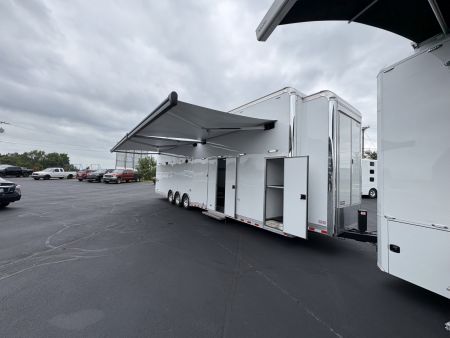 Used 2022 Used United 36' 3-Car Stacker