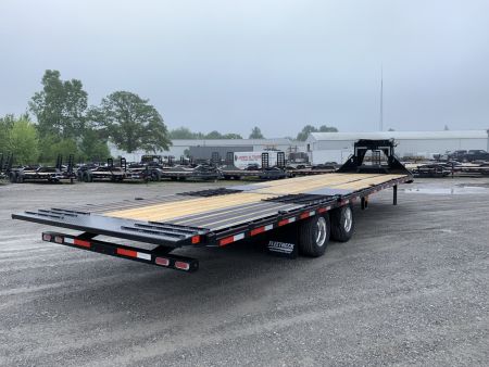 New 2026 Diamond C Trailers FMAX212L32X102HDT (32' X 102") 25.9K (Pacesetter Ed.) Hydraulic Dovetail Flatbed Trailer